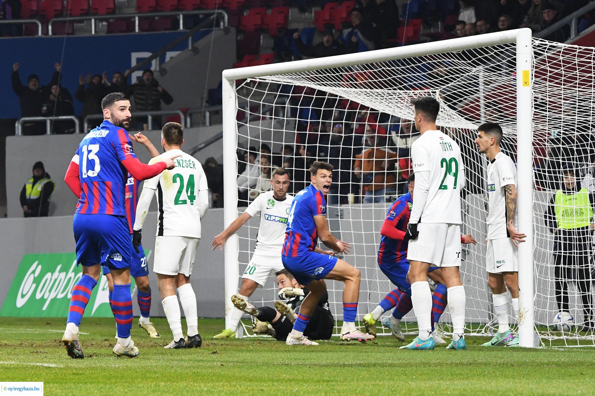 Nyíregyháza Spartacus - Paks labdarúgó mérkőzés