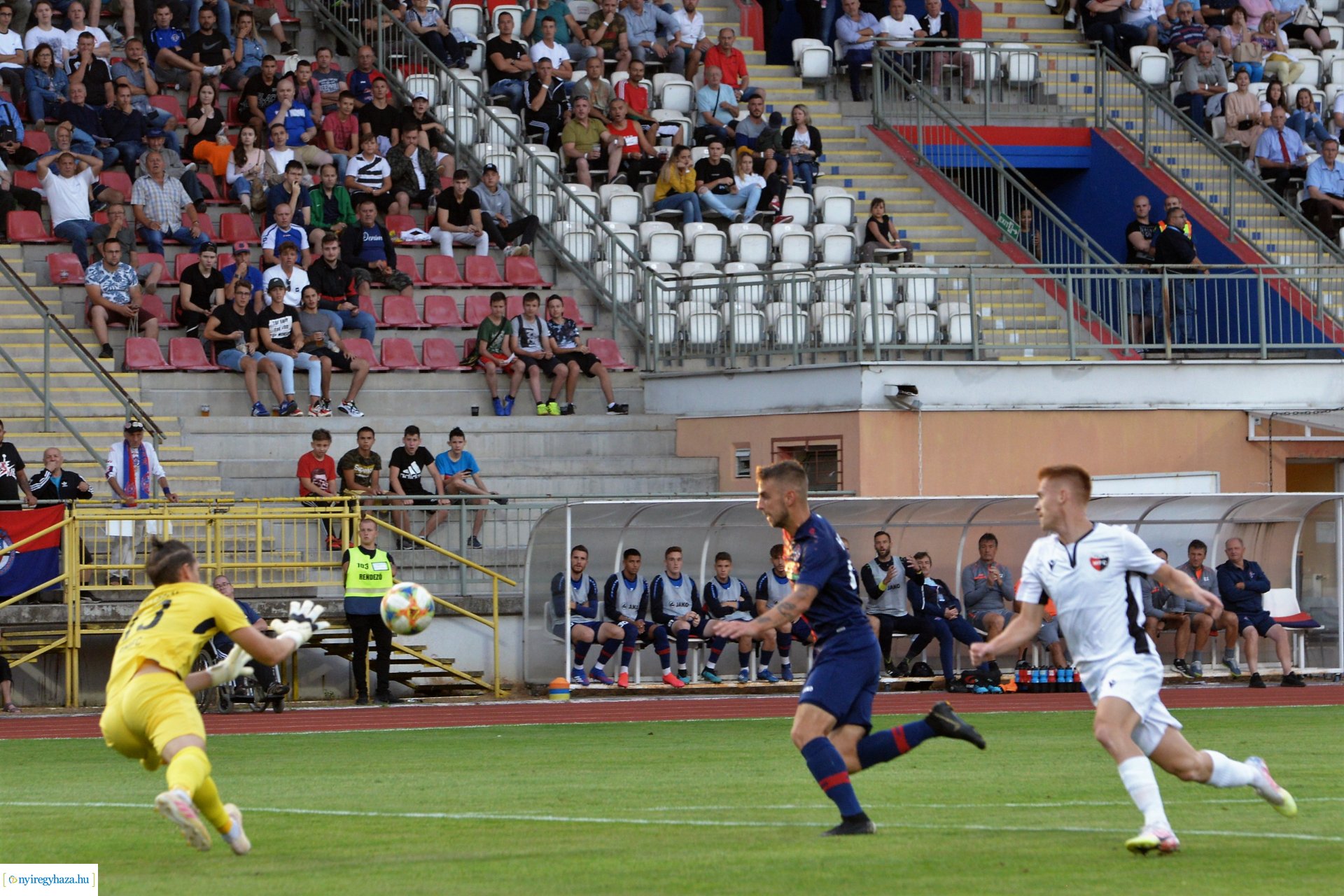 Nyíregyháza Spartacus-Pécs labdarúgó mérkőzés
