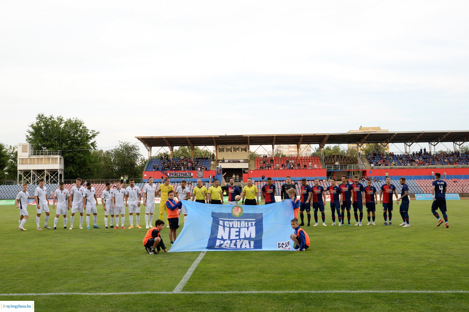 Nyíregyháza Spartacus-Pécs labdarúgó mérkőzés