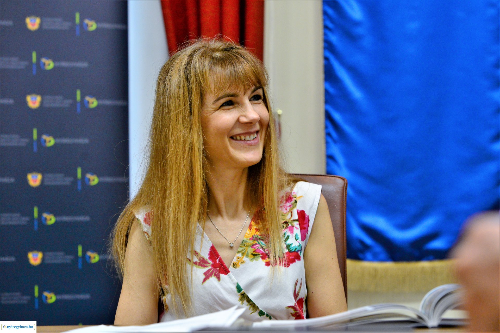 Nyíregyháza új képeskönyvét mutatták be a Városházán