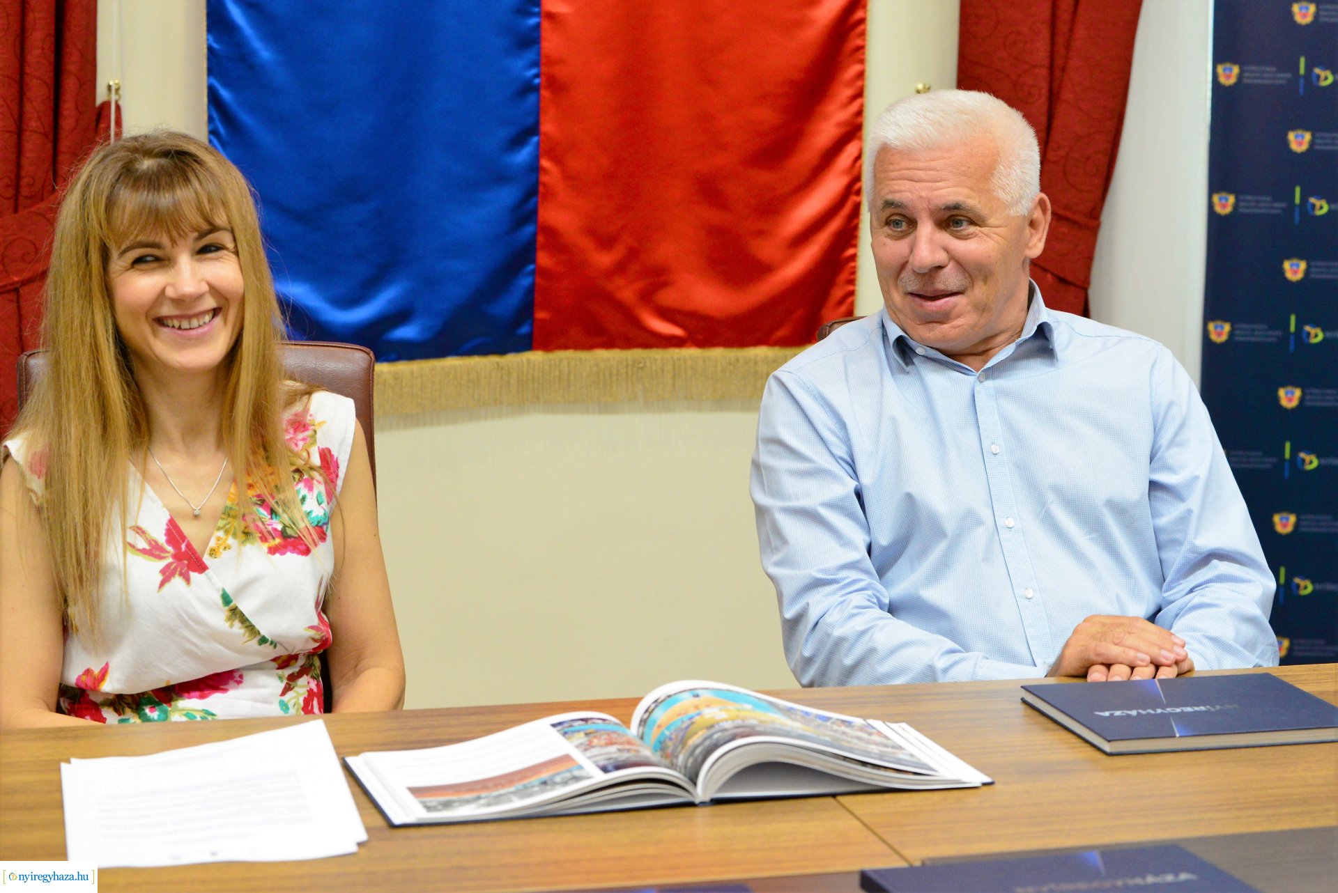 Nyíregyháza új képeskönyvét mutatták be a Városházán