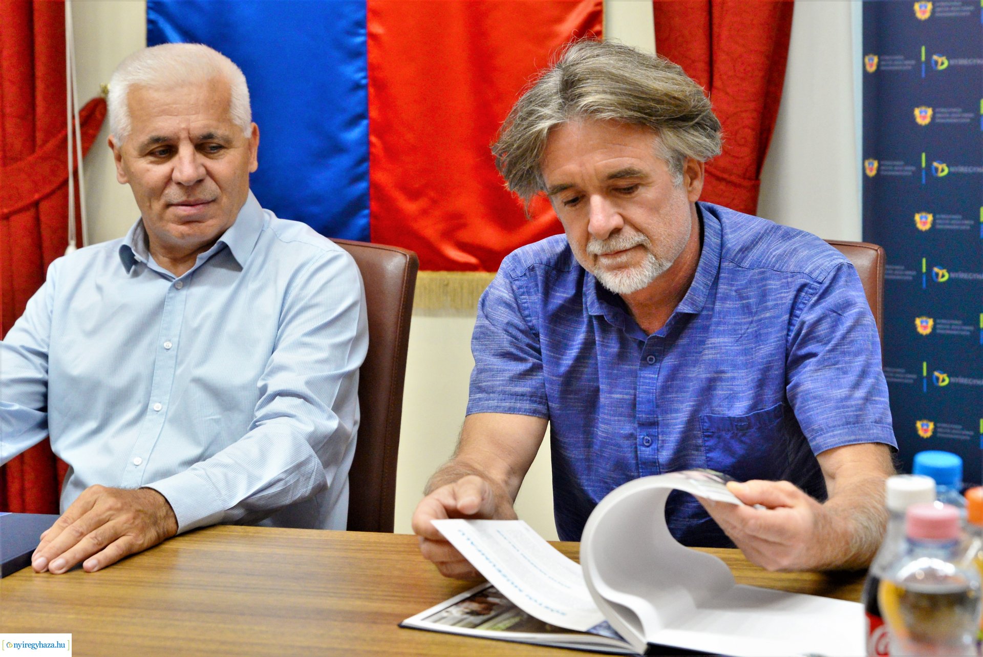 Nyíregyháza új képeskönyvét mutatták be a Városházán