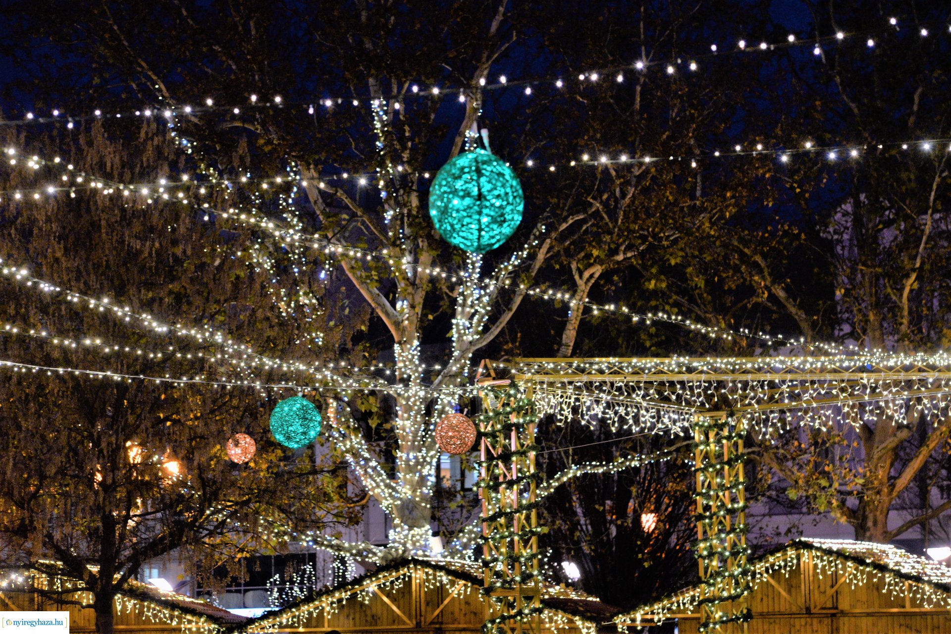 Nyíregyháza ünnepi fényei