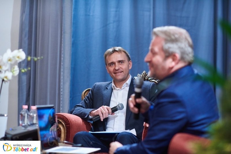 Nyíregyházán Schiffer Miklós