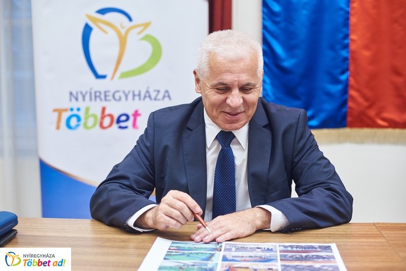 Nyíregyházi Atlétikai Centrum szerződés aláírás