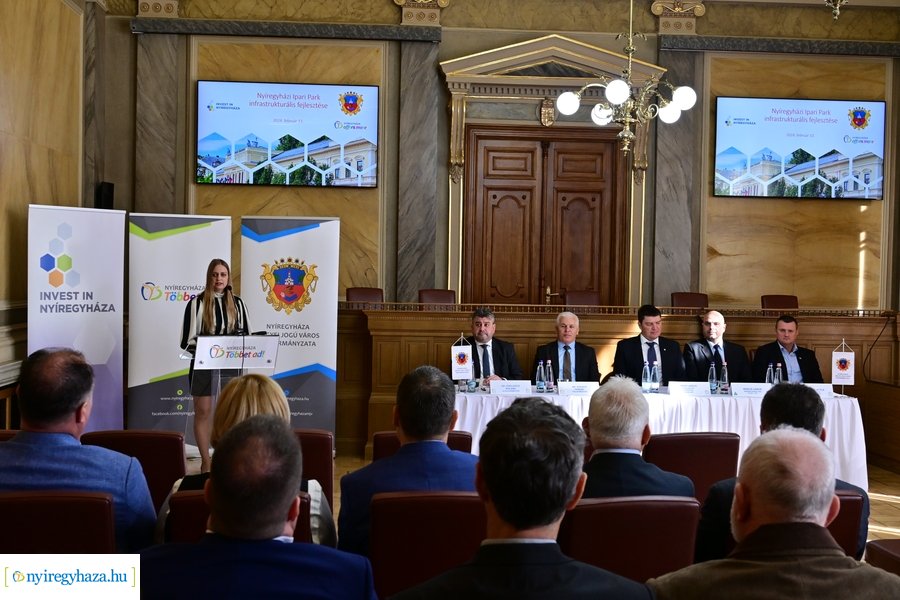 Nyíregyházi Déli Ipari Park fejlesztésének aláírása 20240212