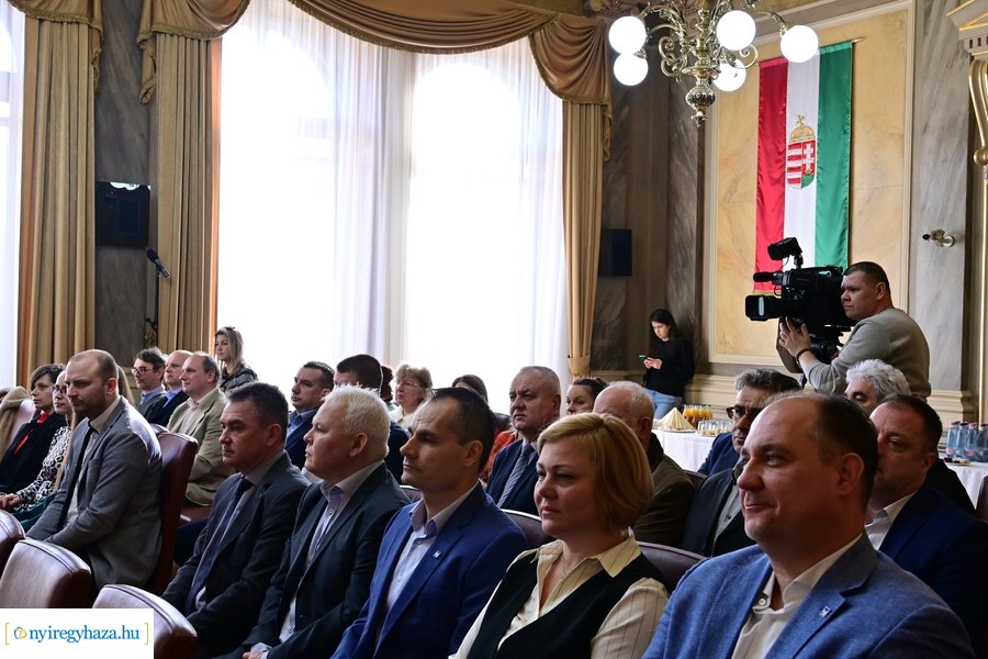 Nyíregyházi Déli Ipari Park fejlesztésének aláírása 20240212