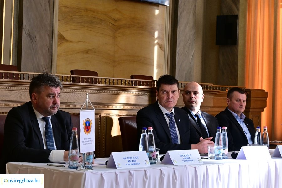 Nyíregyházi Déli Ipari Park fejlesztésének aláírása 20240212