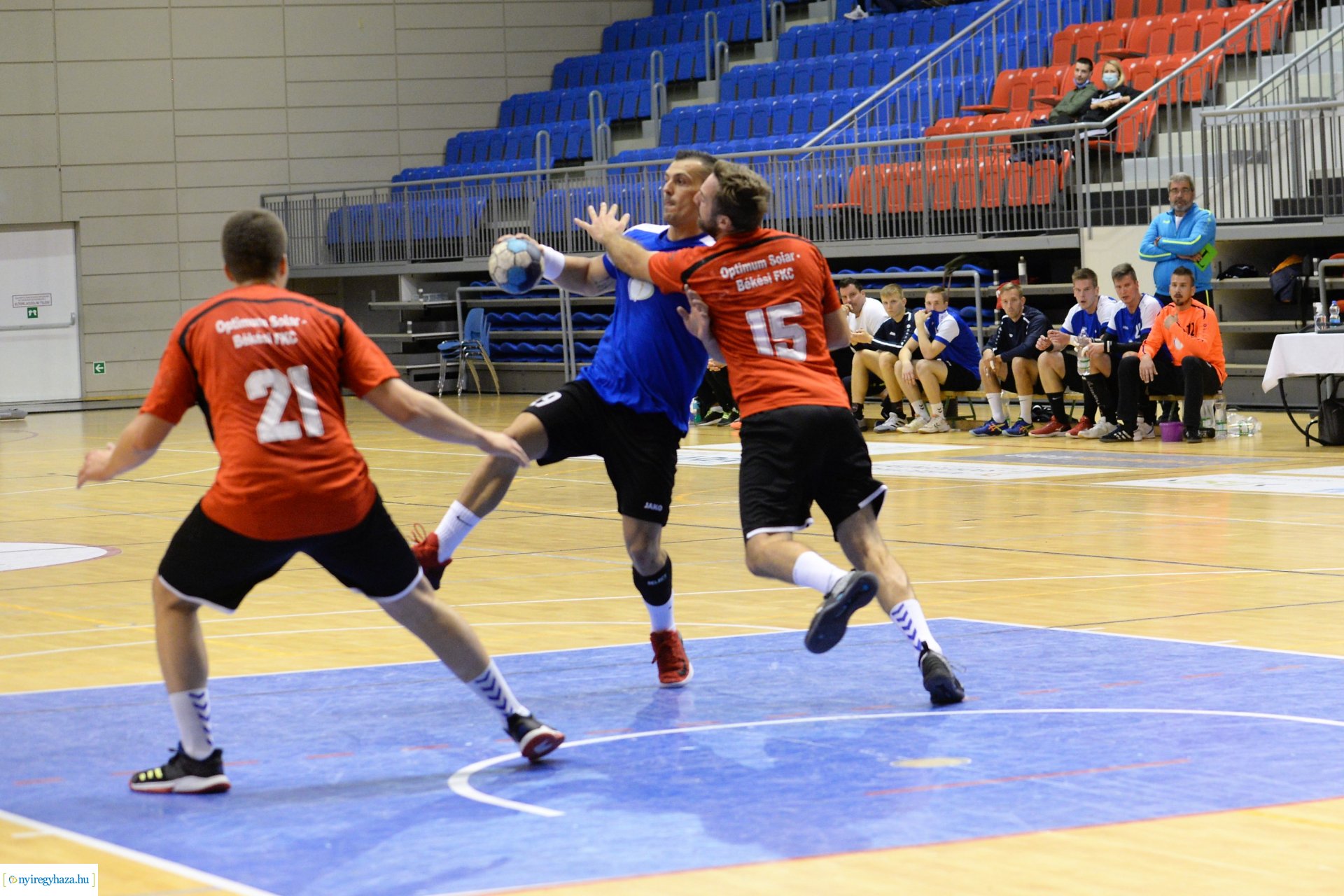 Nyíregyházi KC - Békés a Continental Arénában
