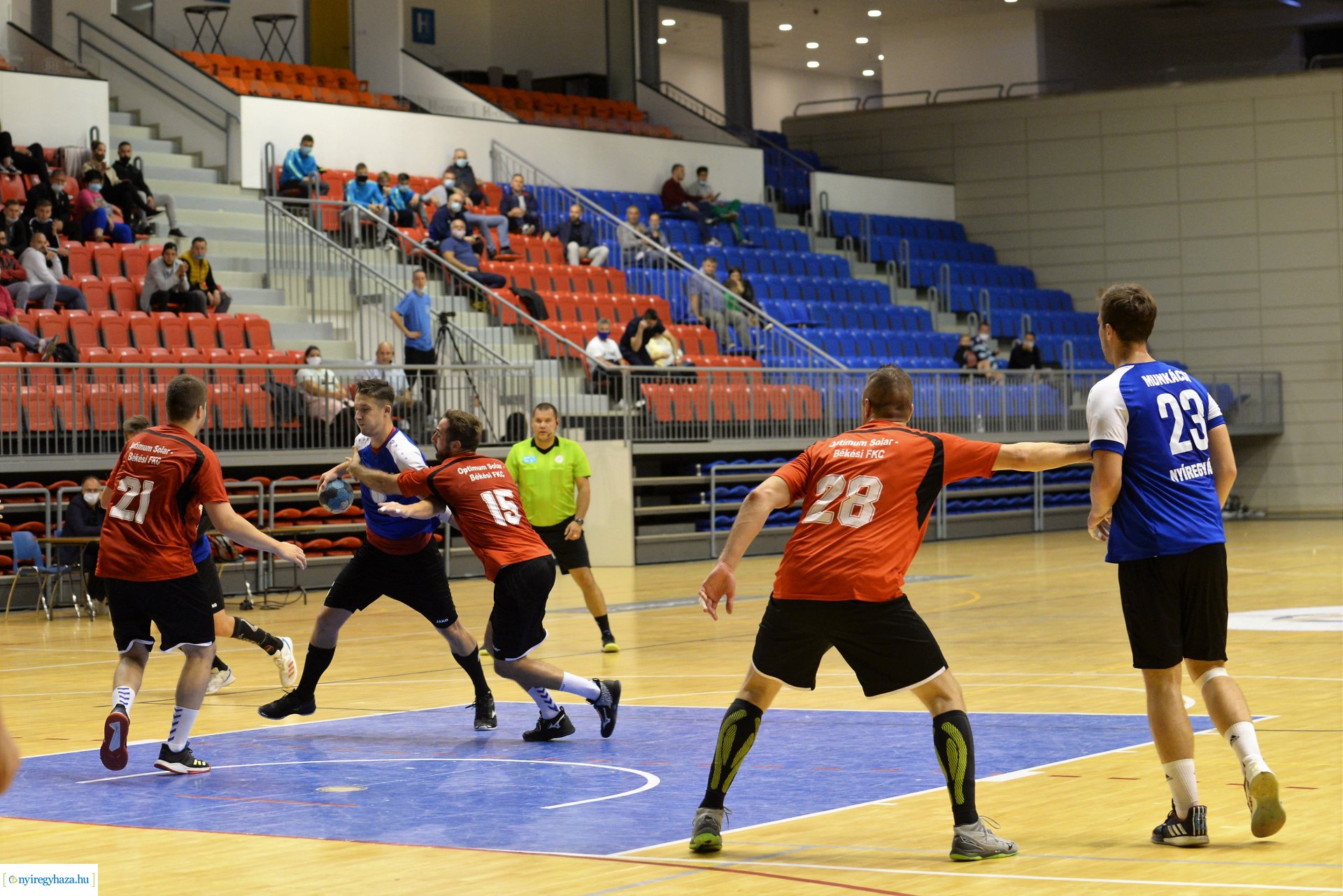 Nyíregyházi KC - Békés a Continental Arénában