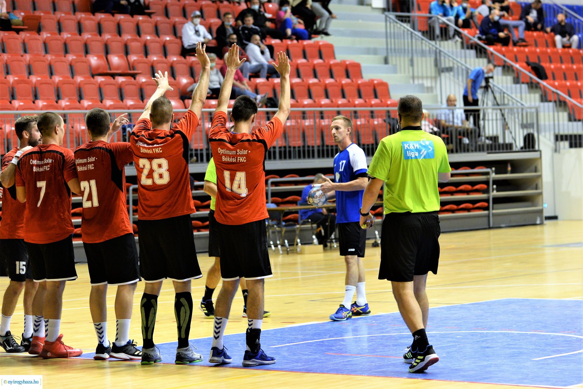 Nyíregyházi KC - Békés a Continental Arénában