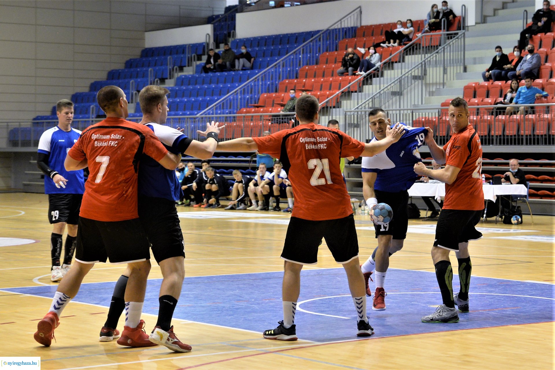 Nyíregyházi KC - Békés a Continental Arénában