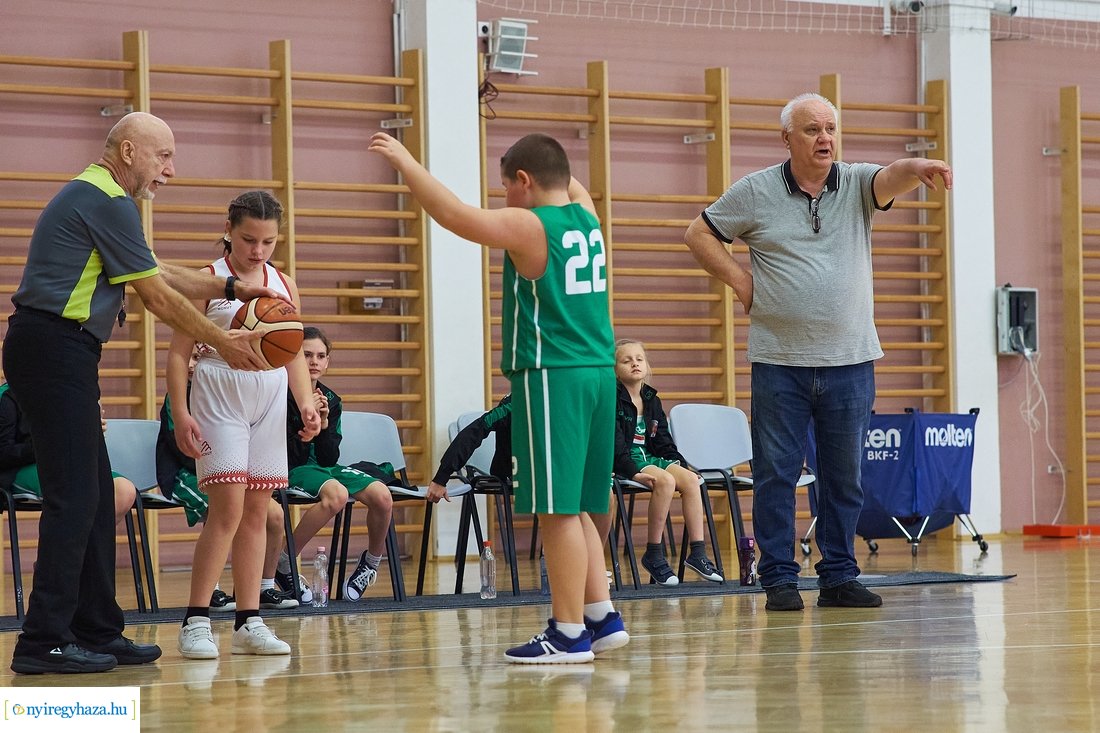 Nyíregyházi Kosársuli - Újfehértó kosárlabda mérkőzés