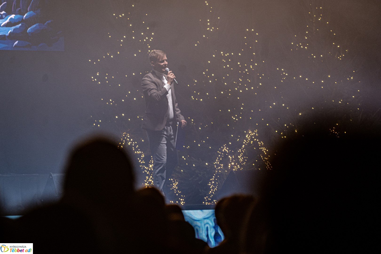 Karácsonyi Évzáró Gálaműsort rendezett a Nyíregyházi Sportcentrum 