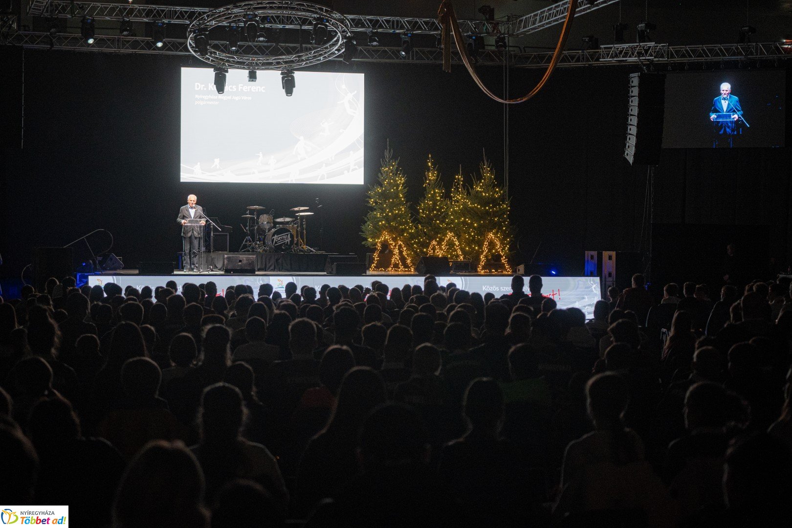 Karácsonyi Évzáró Gálaműsort rendezett a Nyíregyházi Sportcentrum 