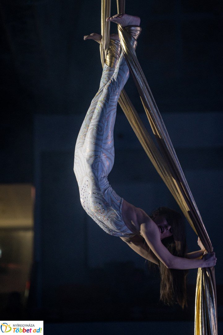 Karácsonyi Évzáró Gálaműsort rendezett a Nyíregyházi Sportcentrum 