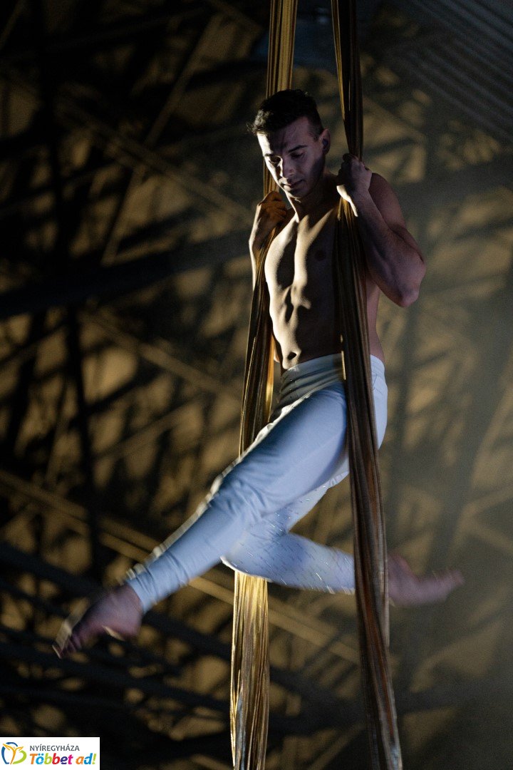 Karácsonyi Évzáró Gálaműsort rendezett a Nyíregyházi Sportcentrum 