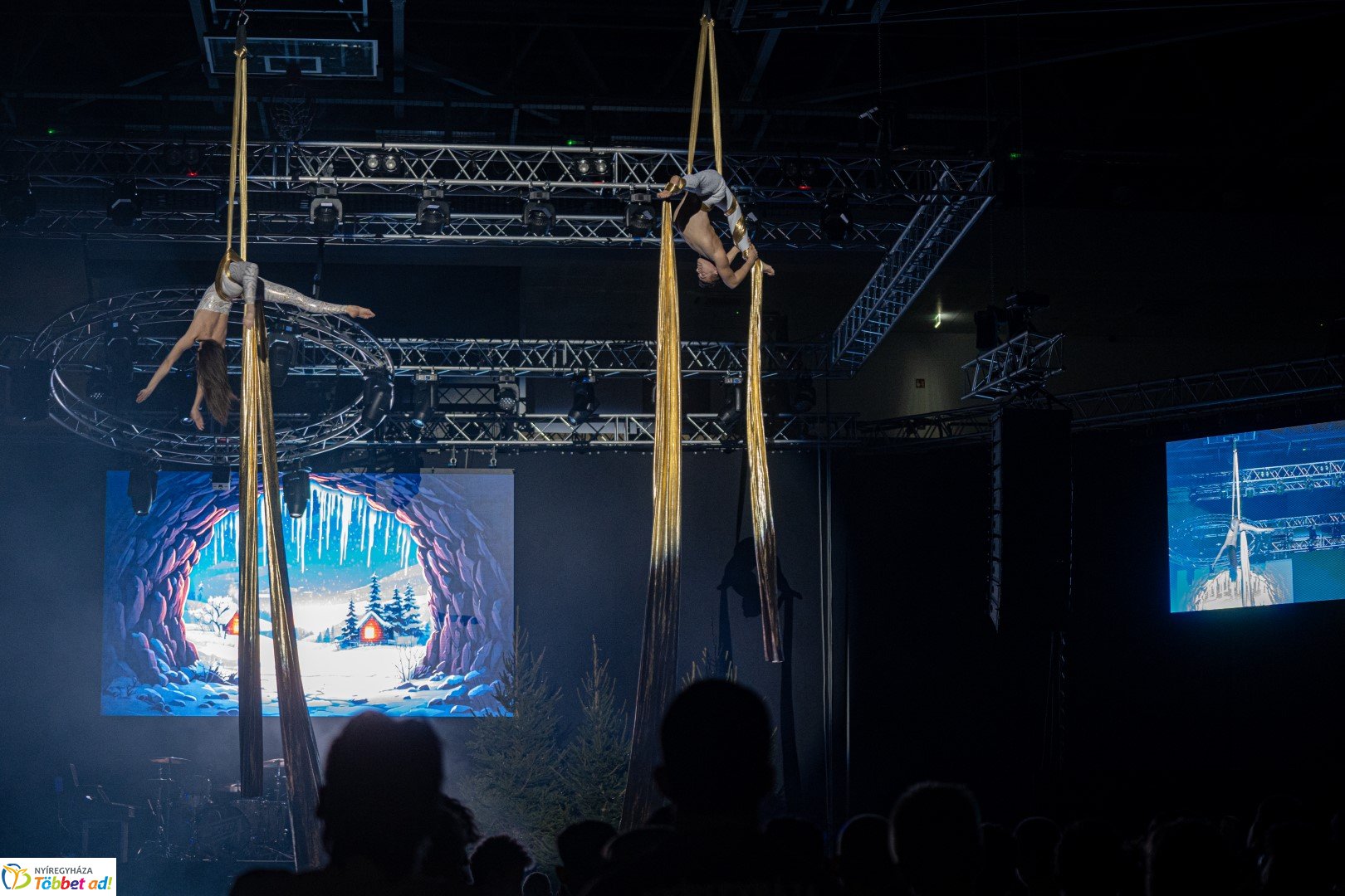 Karácsonyi Évzáró Gálaműsort rendezett a Nyíregyházi Sportcentrum 