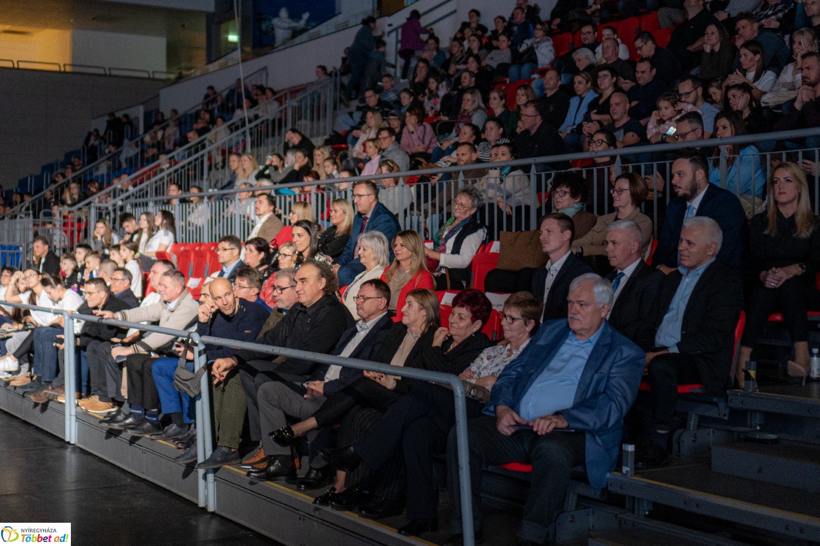 Karácsonyi Évzáró Gálaműsort rendezett a Nyíregyházi Sportcentrum 