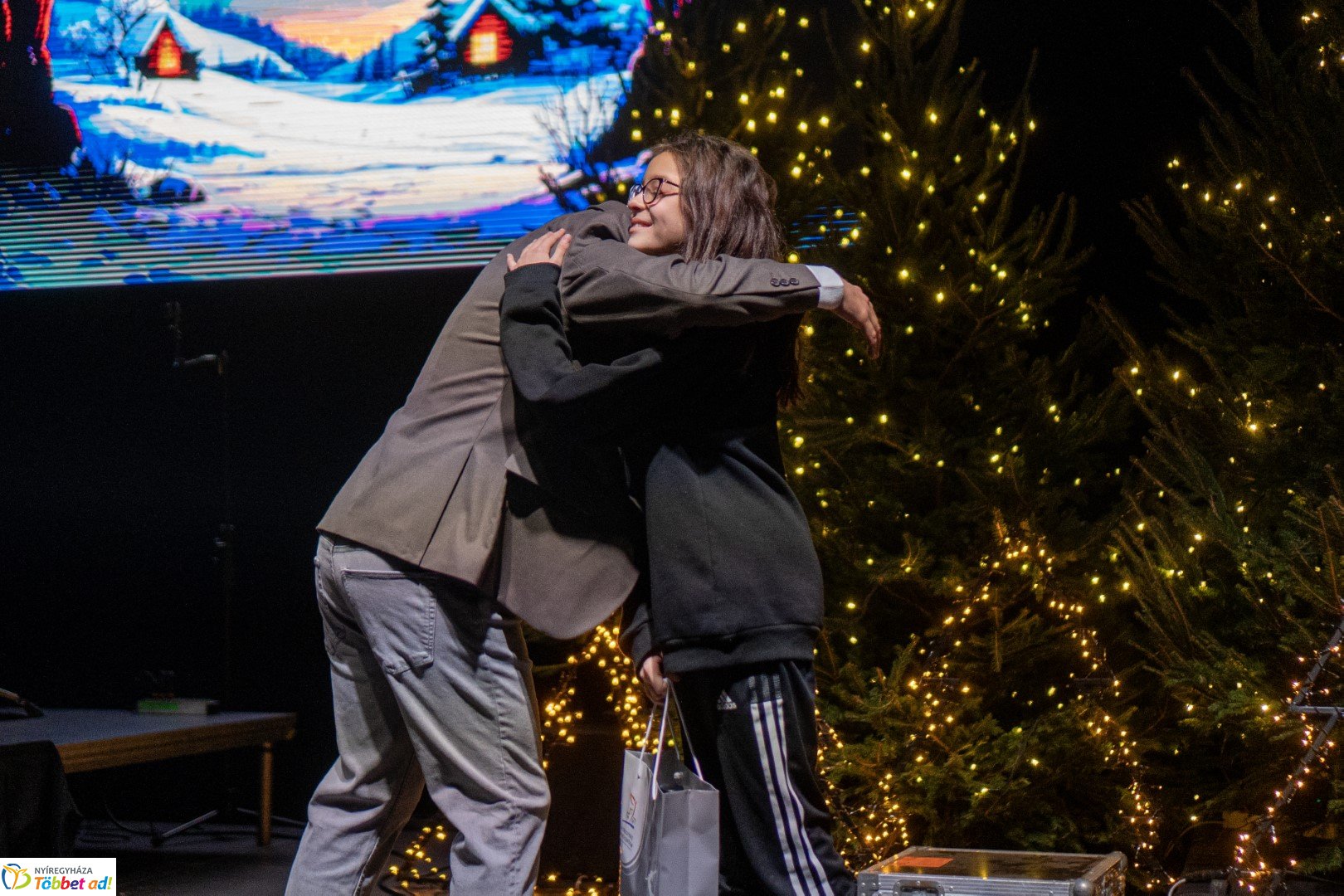 Karácsonyi Évzáró Gálaműsort rendezett a Nyíregyházi Sportcentrum 