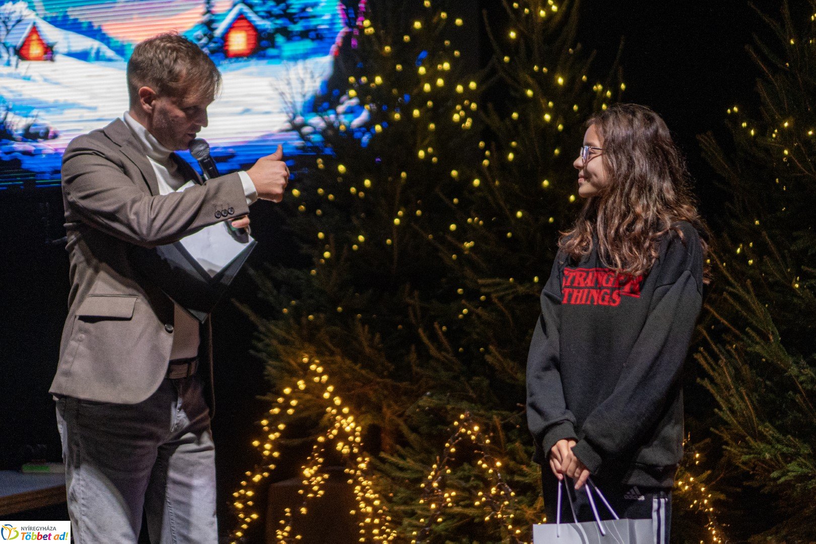 Karácsonyi Évzáró Gálaműsort rendezett a Nyíregyházi Sportcentrum 