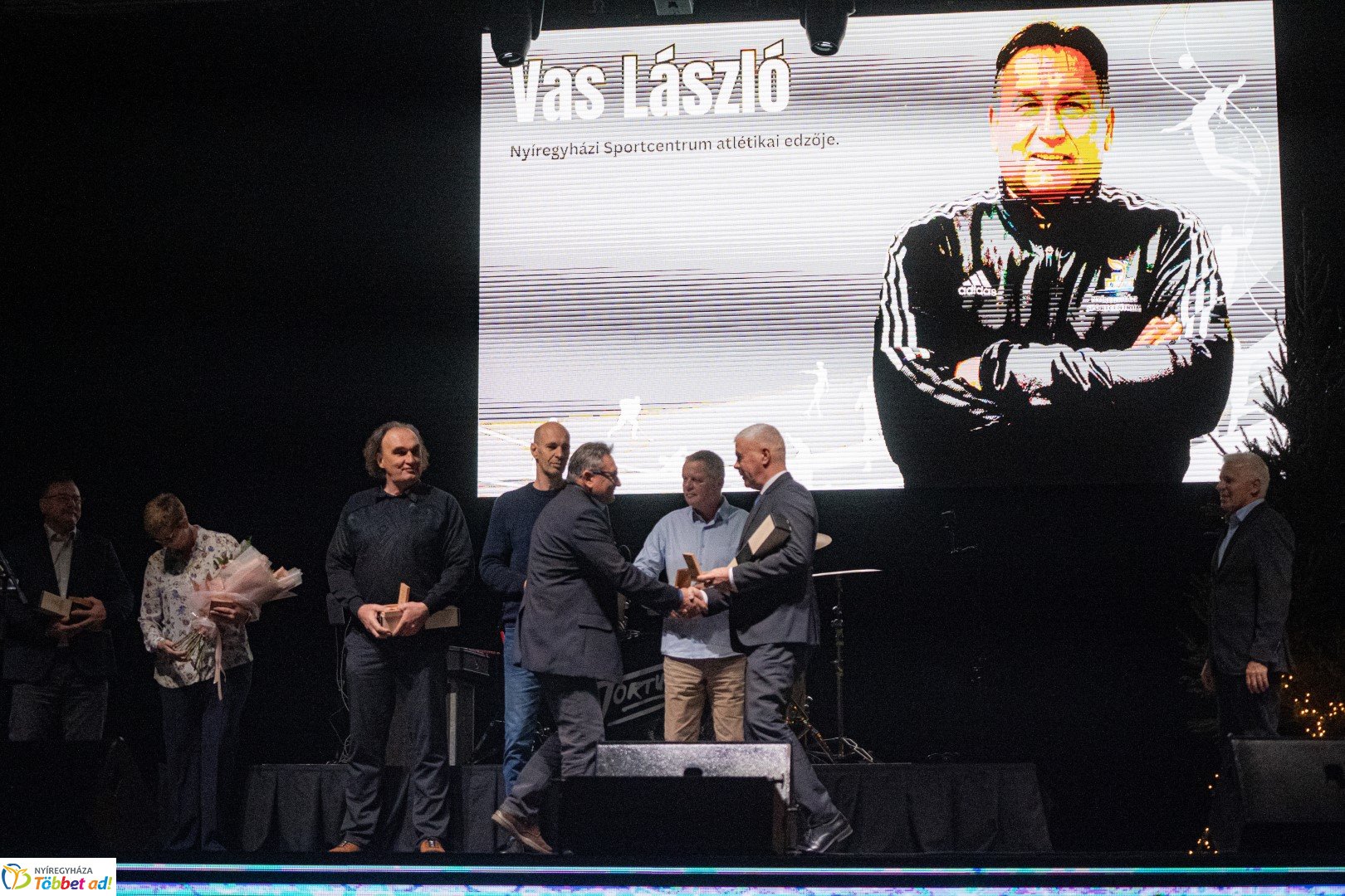 Karácsonyi Évzáró Gálaműsort rendezett a Nyíregyházi Sportcentrum 