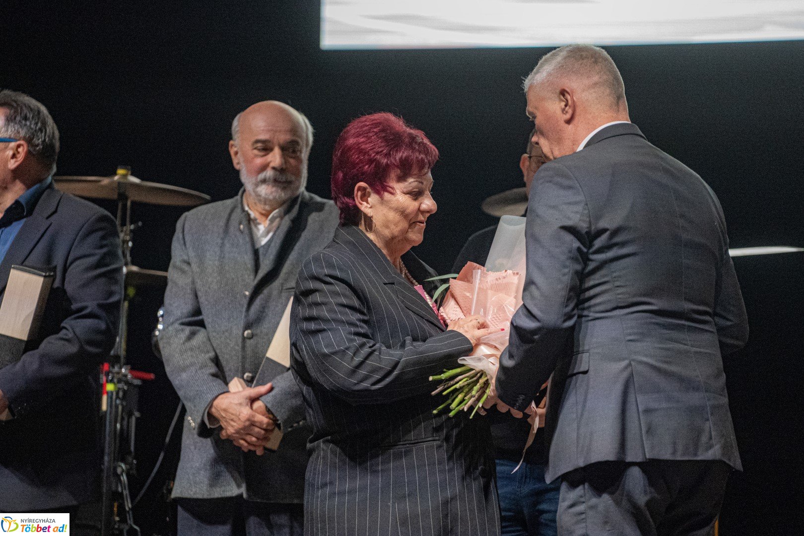 Karácsonyi Évzáró Gálaműsort rendezett a Nyíregyházi Sportcentrum 