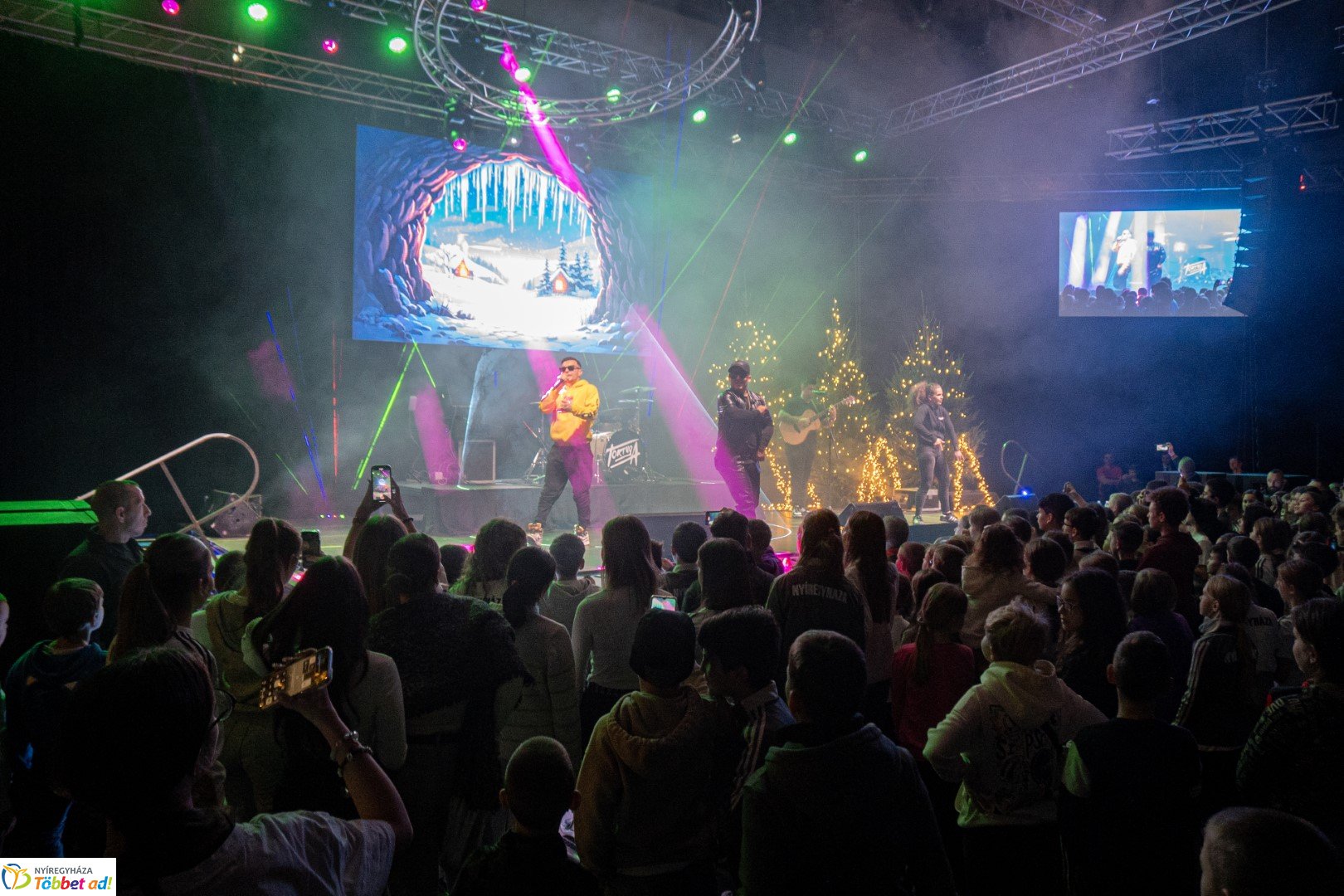 Karácsonyi Évzáró Gálaműsort rendezett a Nyíregyházi Sportcentrum 