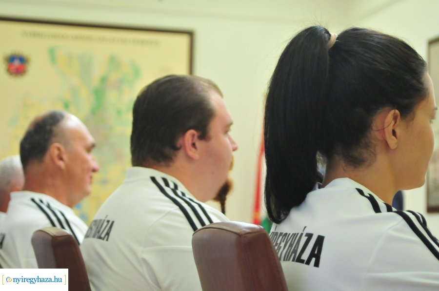 Nyíregyházi sportolók a Városházán 20230807