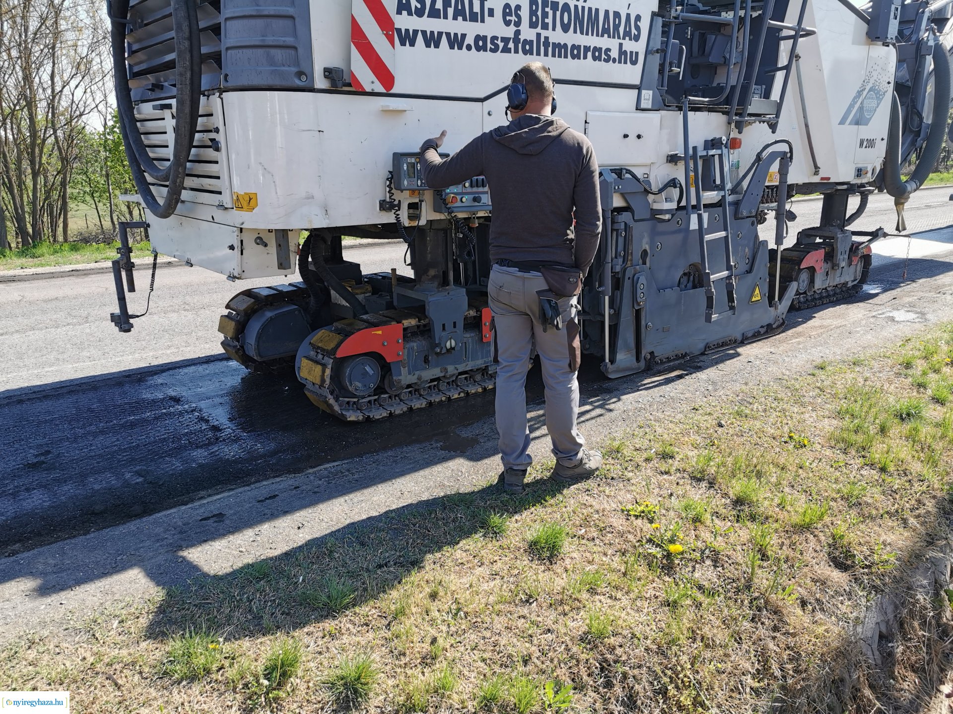 Nyírtelek aszfaltmarás