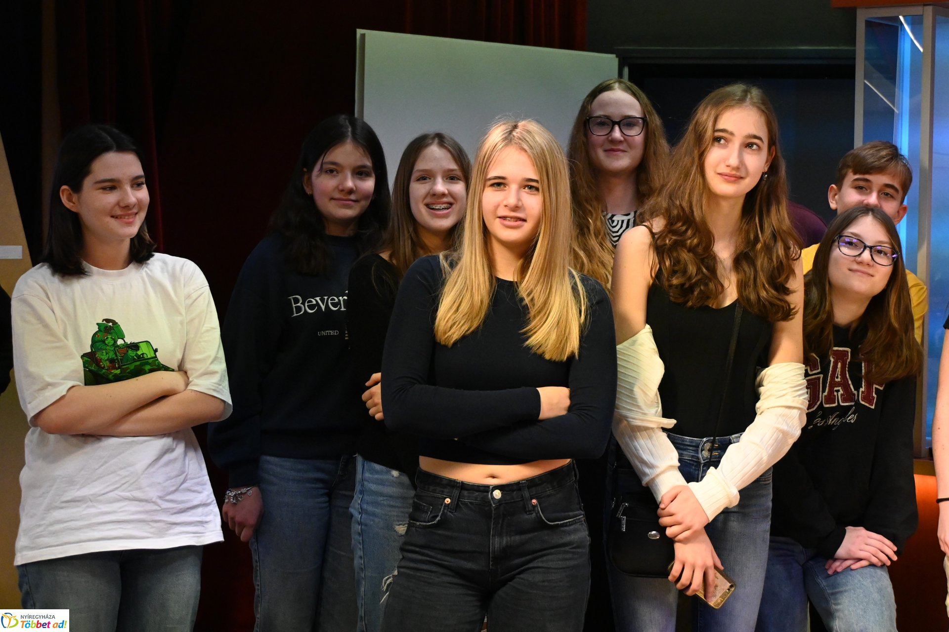 Nyolcadikosok látogattak a Zelk iskolából a Nyíregyházi Televízió stúdiójába