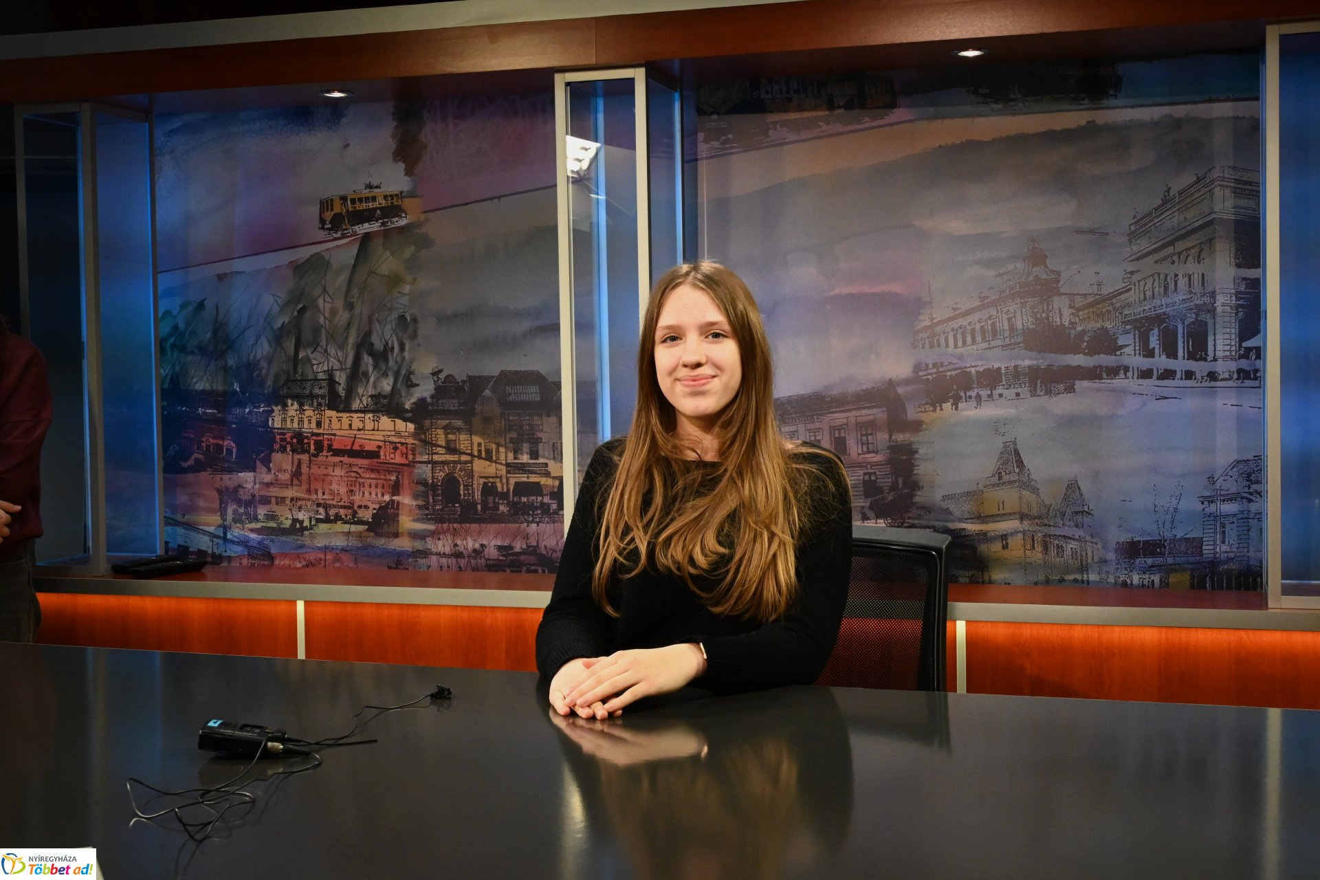 Nyolcadikosok látogattak a Zelk iskolából a Nyíregyházi Televízió stúdiójába