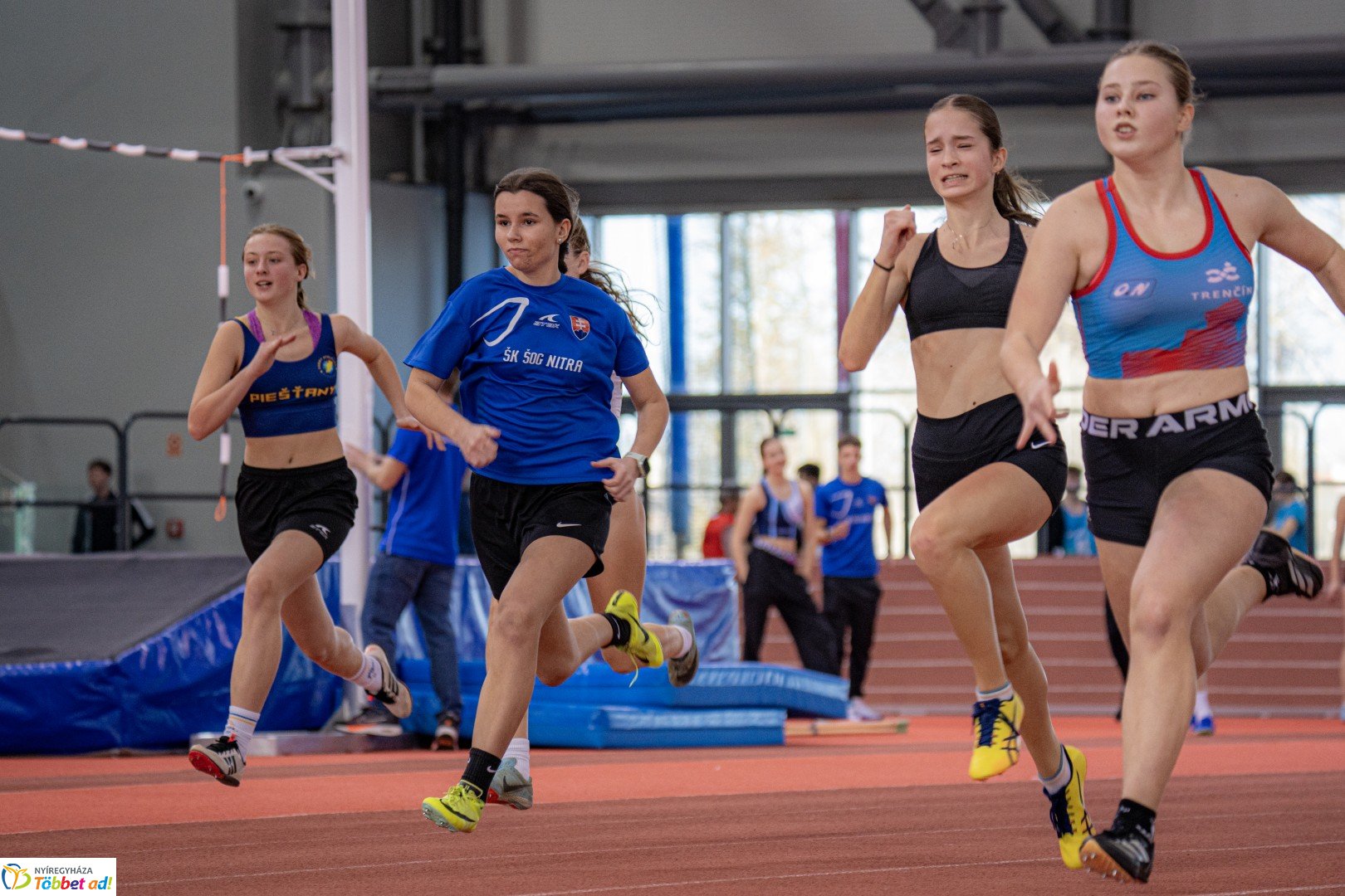 Nyugat-Szlovák Regionális Atlétikai Bajnokság a Nyíregyházi Atlétikai Centrumban
