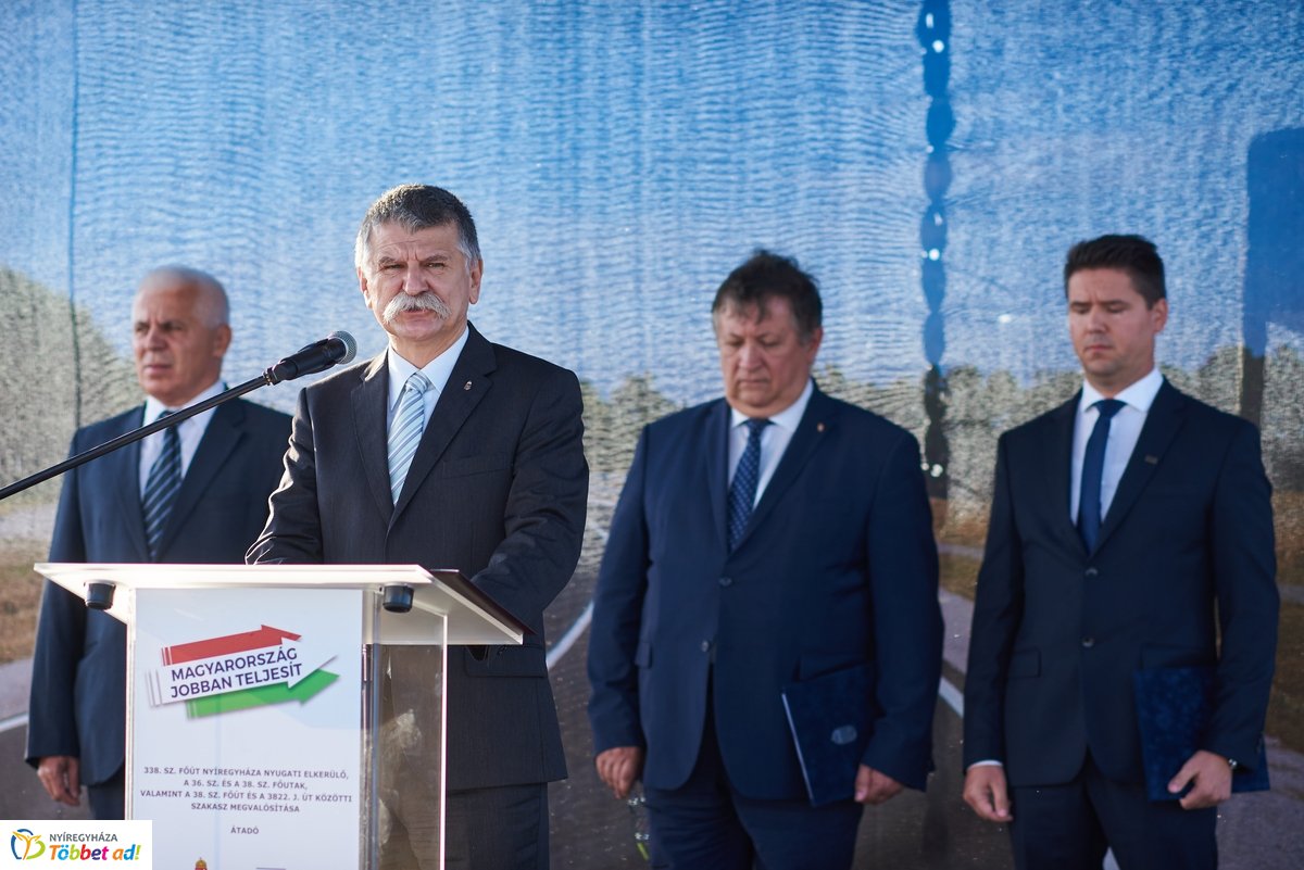 Nyugati elkerülő szakasz átadó - Nyírszőlős