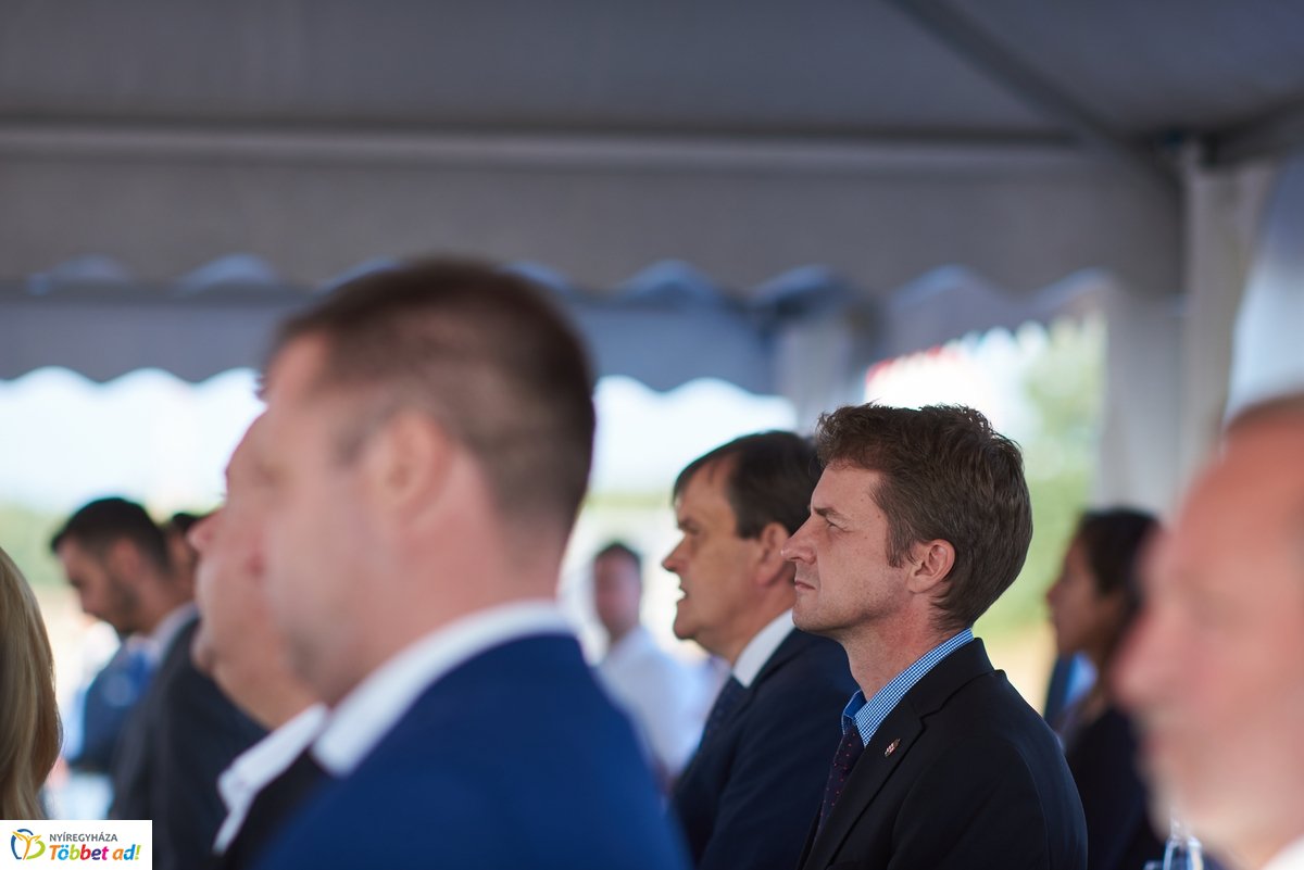 Nyugati elkerülő szakasz átadó - Nyírszőlős