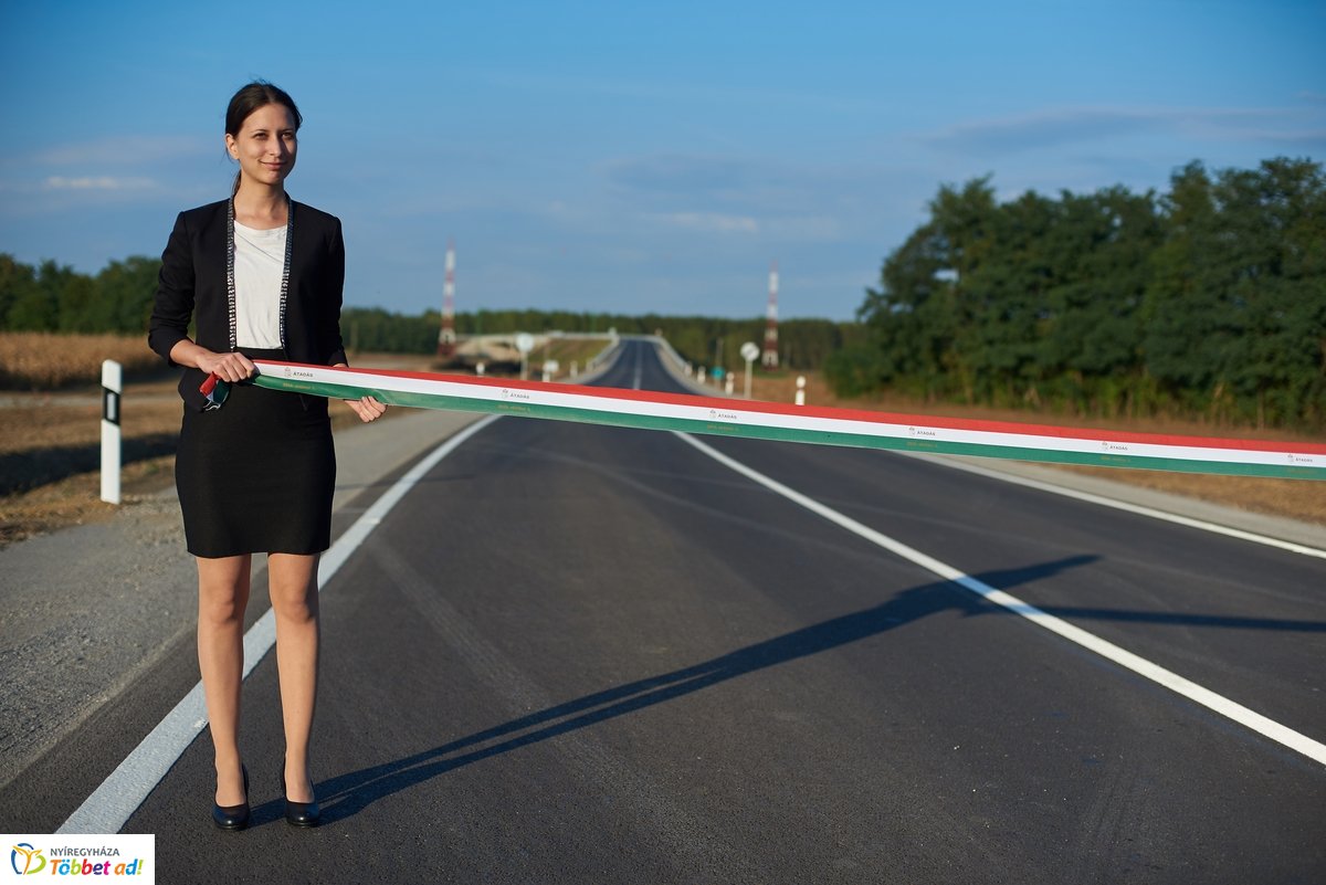 Nyugati elkerülő szakasz átadó - Nyírszőlős