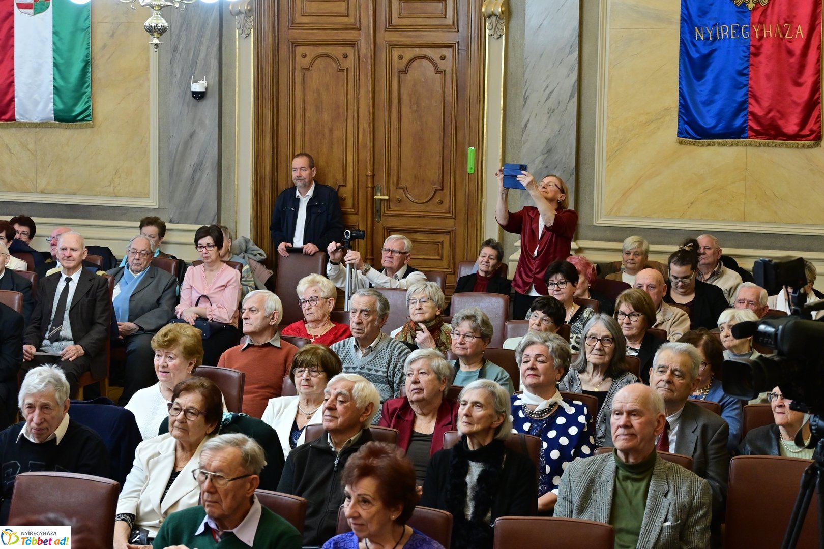 Nyugdíjas Karácsony 2025