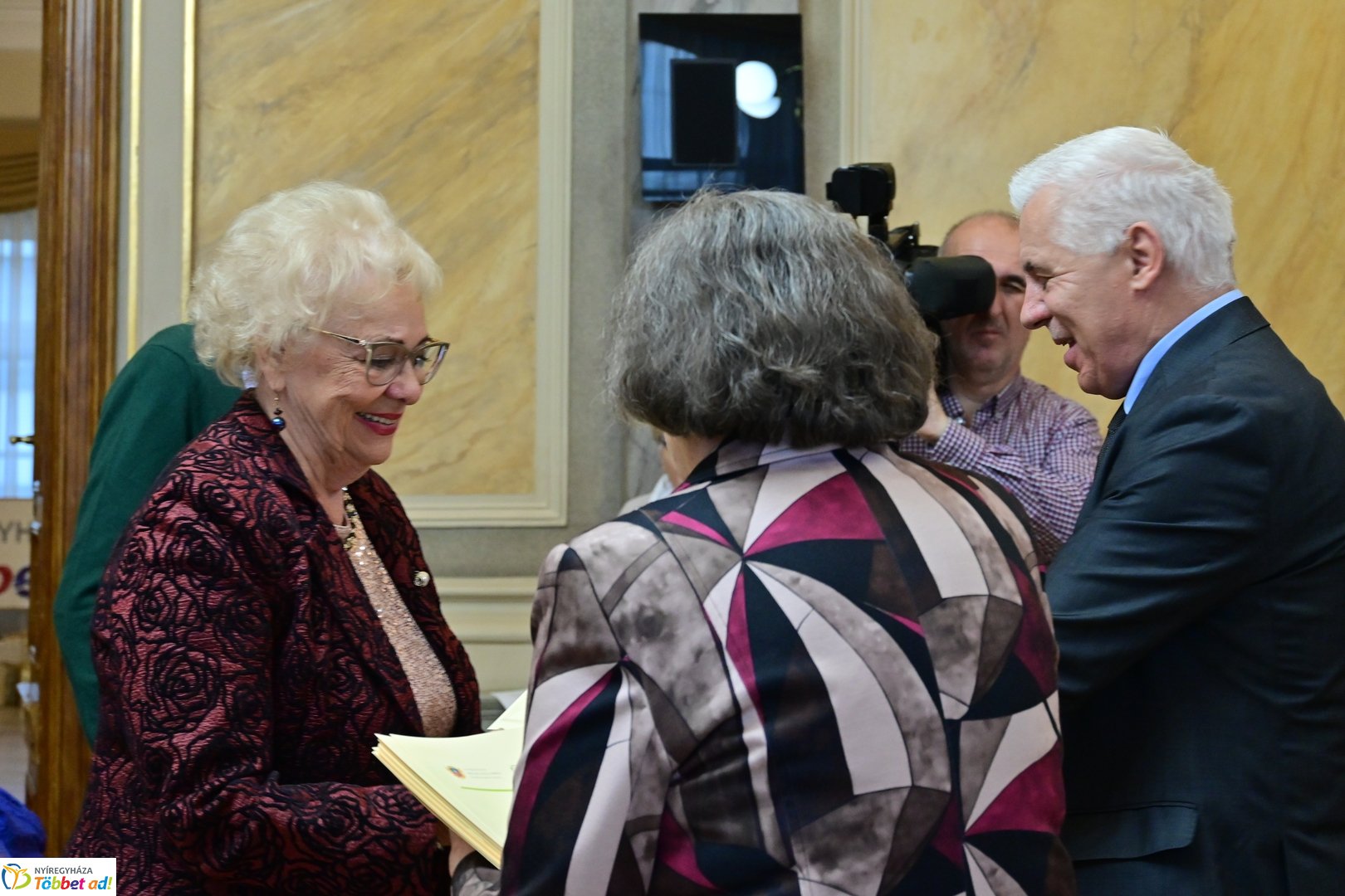 Nyugdíjas Karácsony 2025