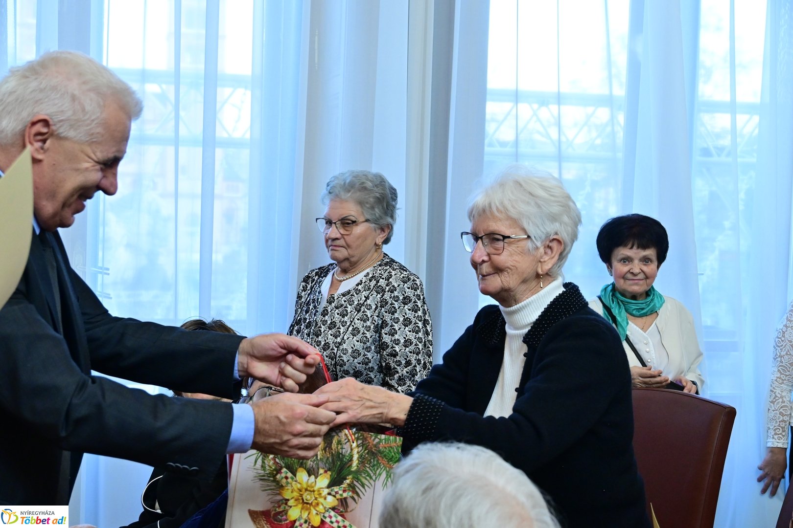 Nyugdíjas Karácsony 2025