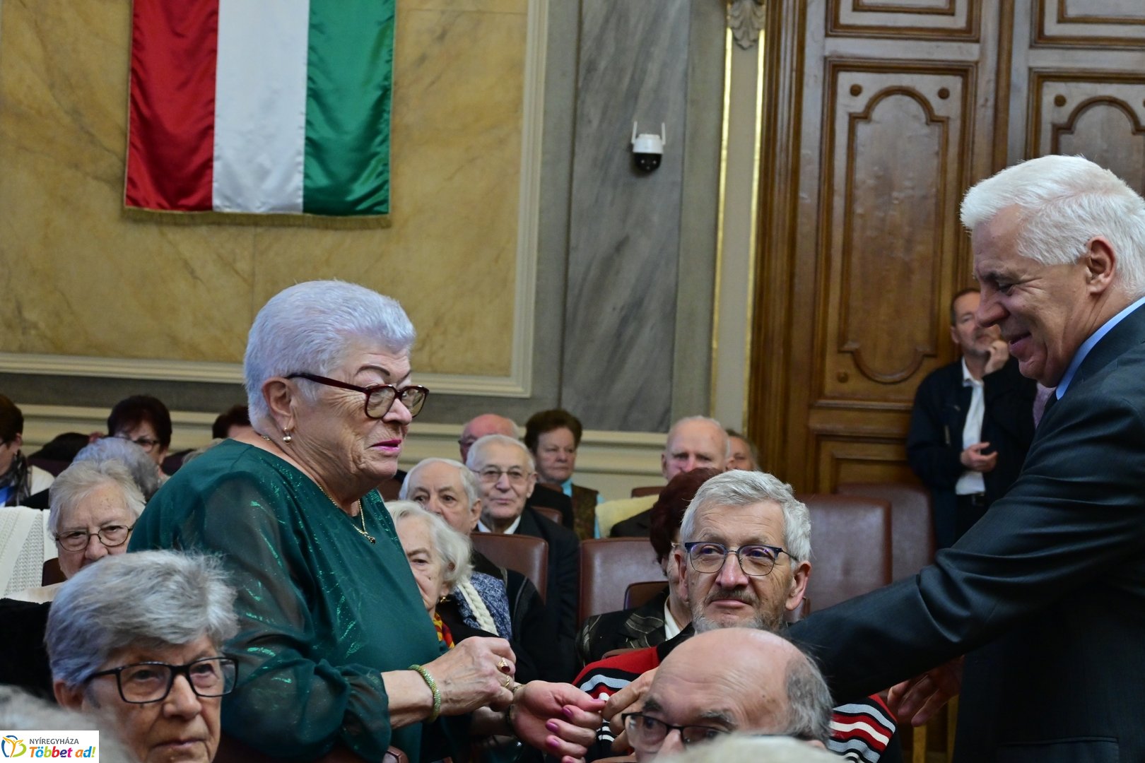 Nyugdíjas Karácsony 2025