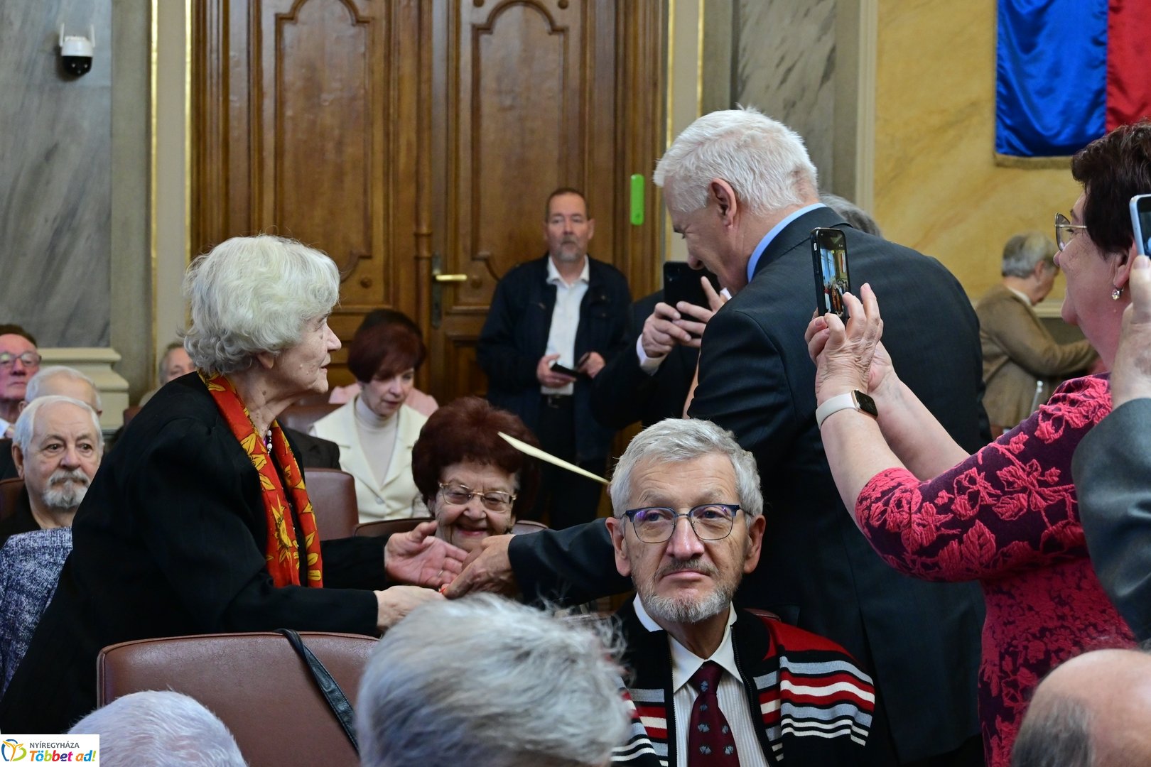 Nyugdíjas Karácsony 2025