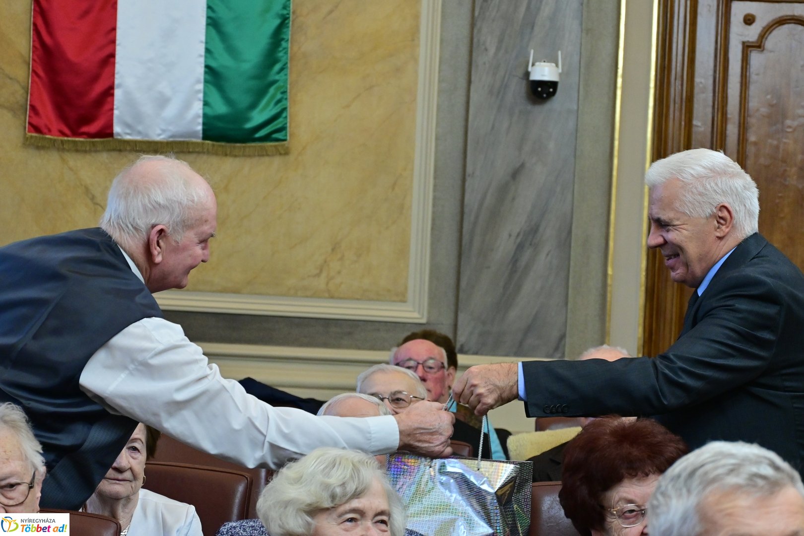 Nyugdíjas Karácsony 2025