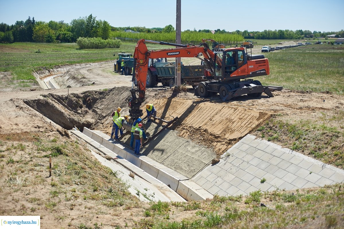 Nyulastó - csapadékelvezető építés 20200522