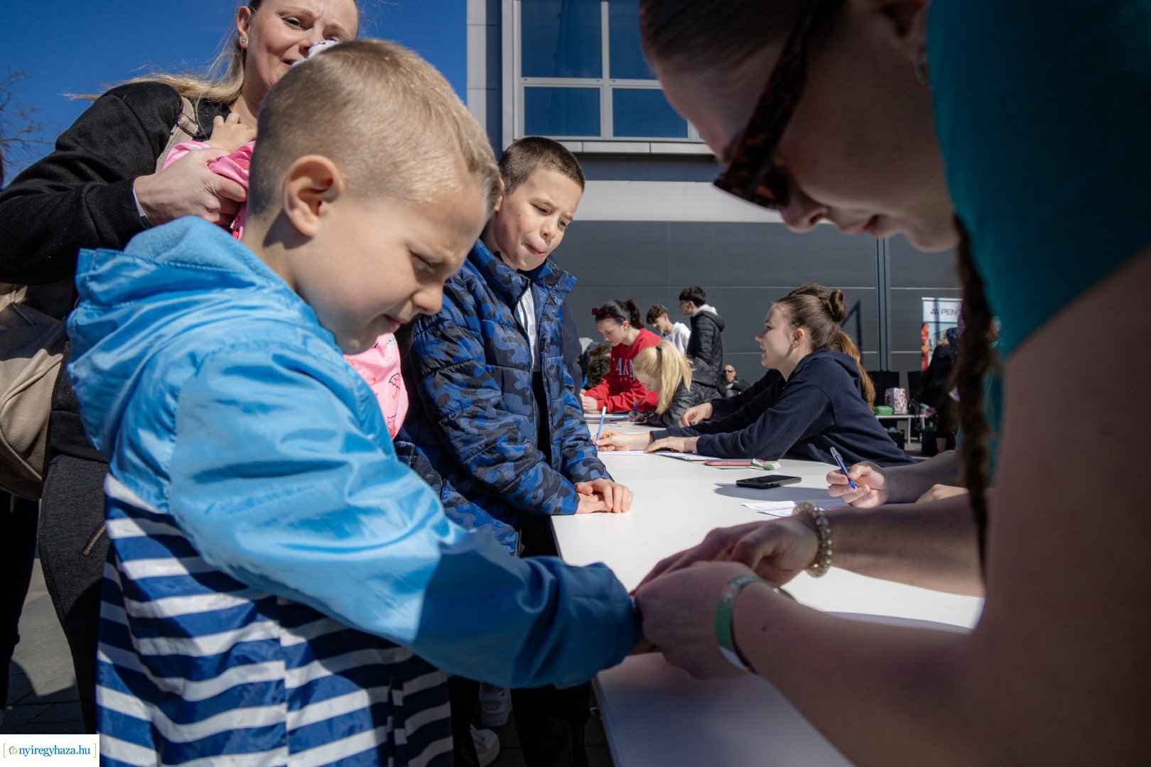 Nyuszi Futás 2024 a Nyíregyházi Atlétikai Centrumban