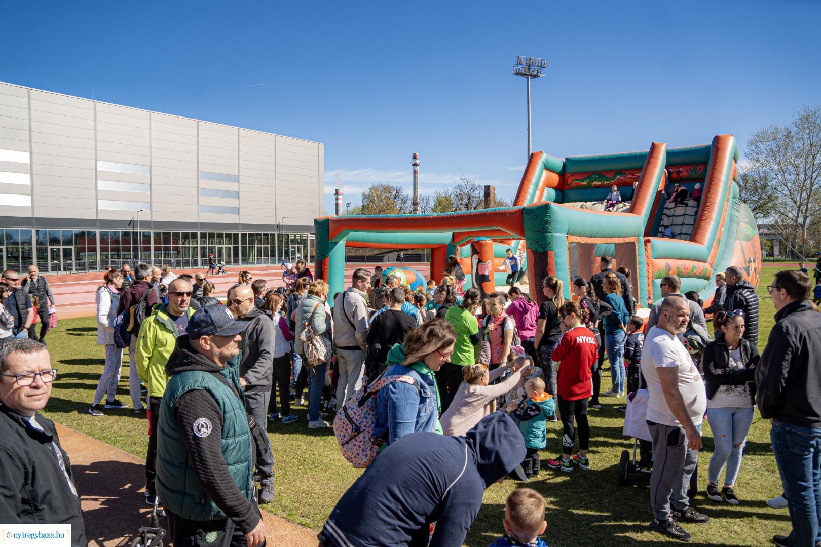 Nyuszi Futás 2024 a Nyíregyházi Atlétikai Centrumban