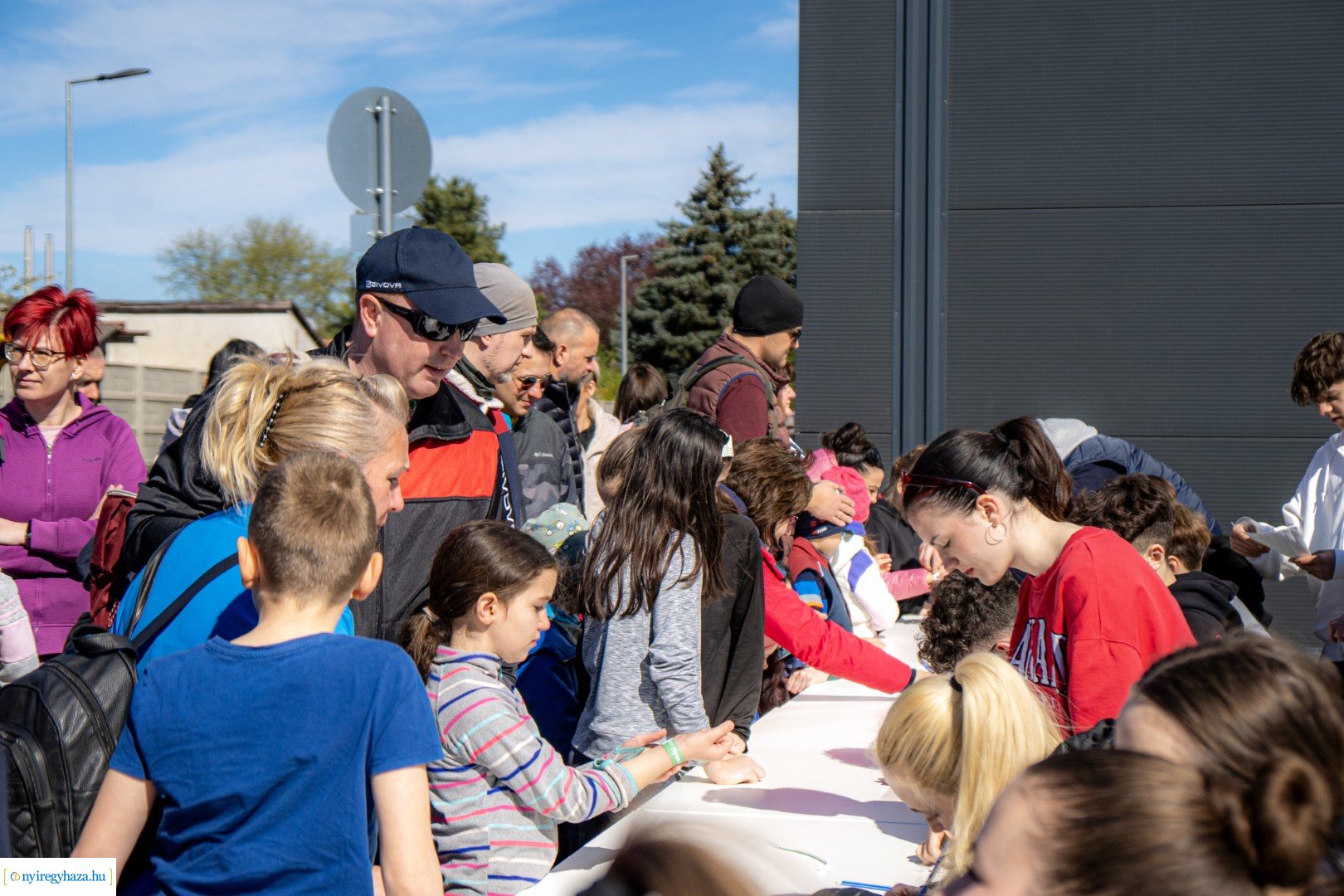 Nyuszi Futás 2024 a Nyíregyházi Atlétikai Centrumban
