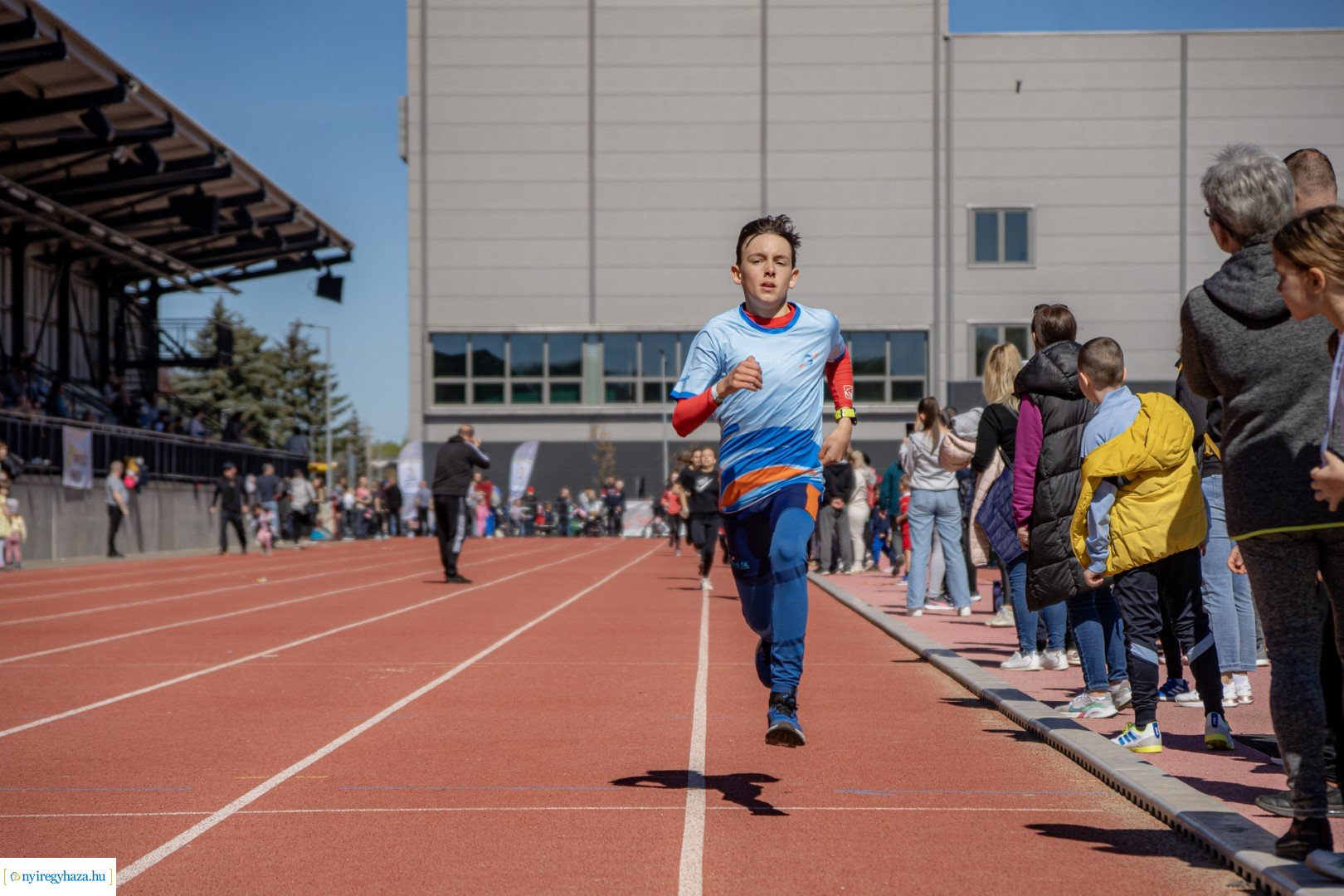 Nyuszi Futás 2024 a Nyíregyházi Atlétikai Centrumban