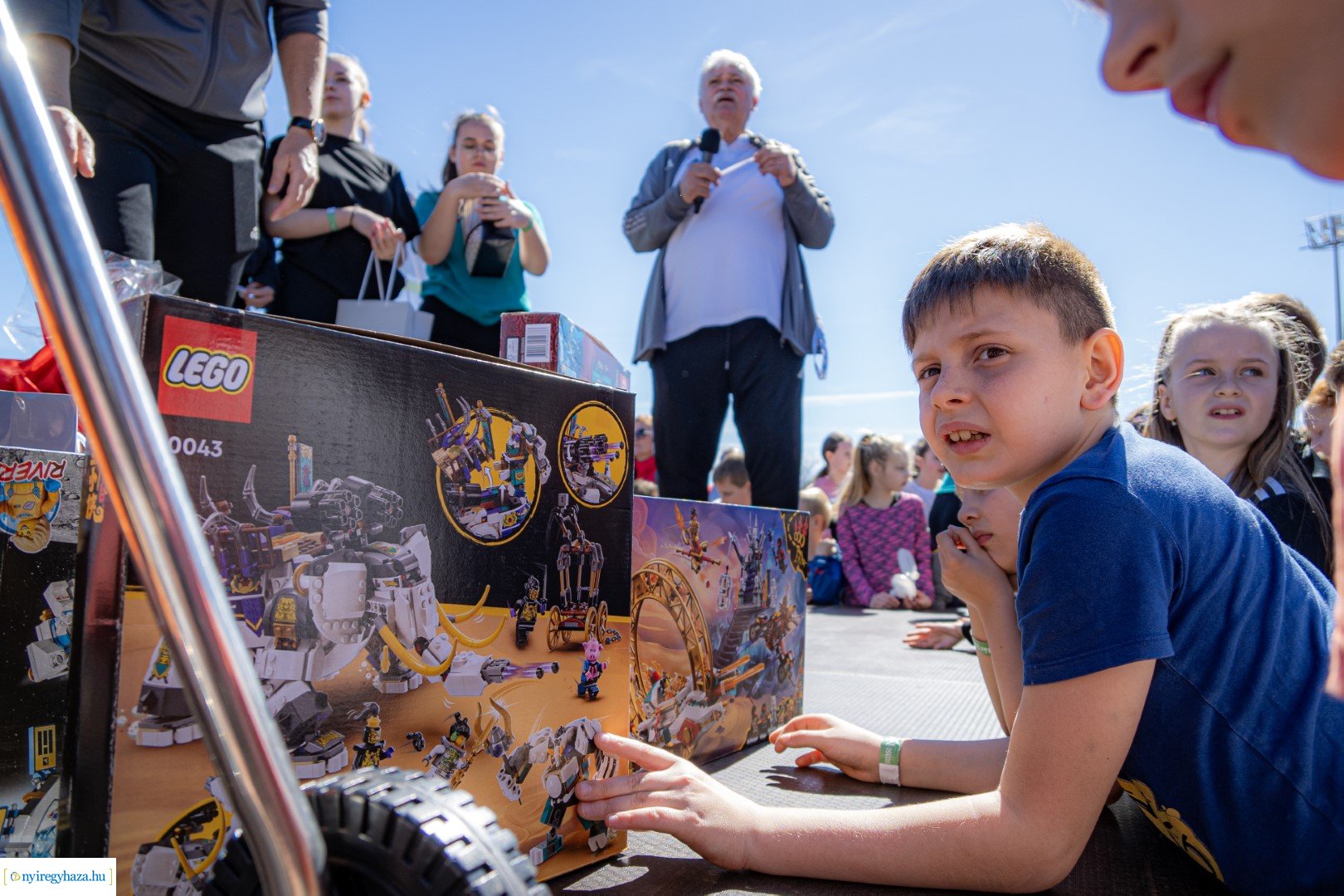 Nyuszi Futás 2024 a Nyíregyházi Atlétikai Centrumban