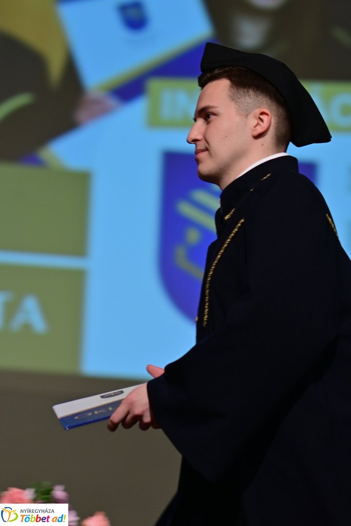 Oklevélátadó Ünnepi Szenátusi Ülés 2026 januárjában