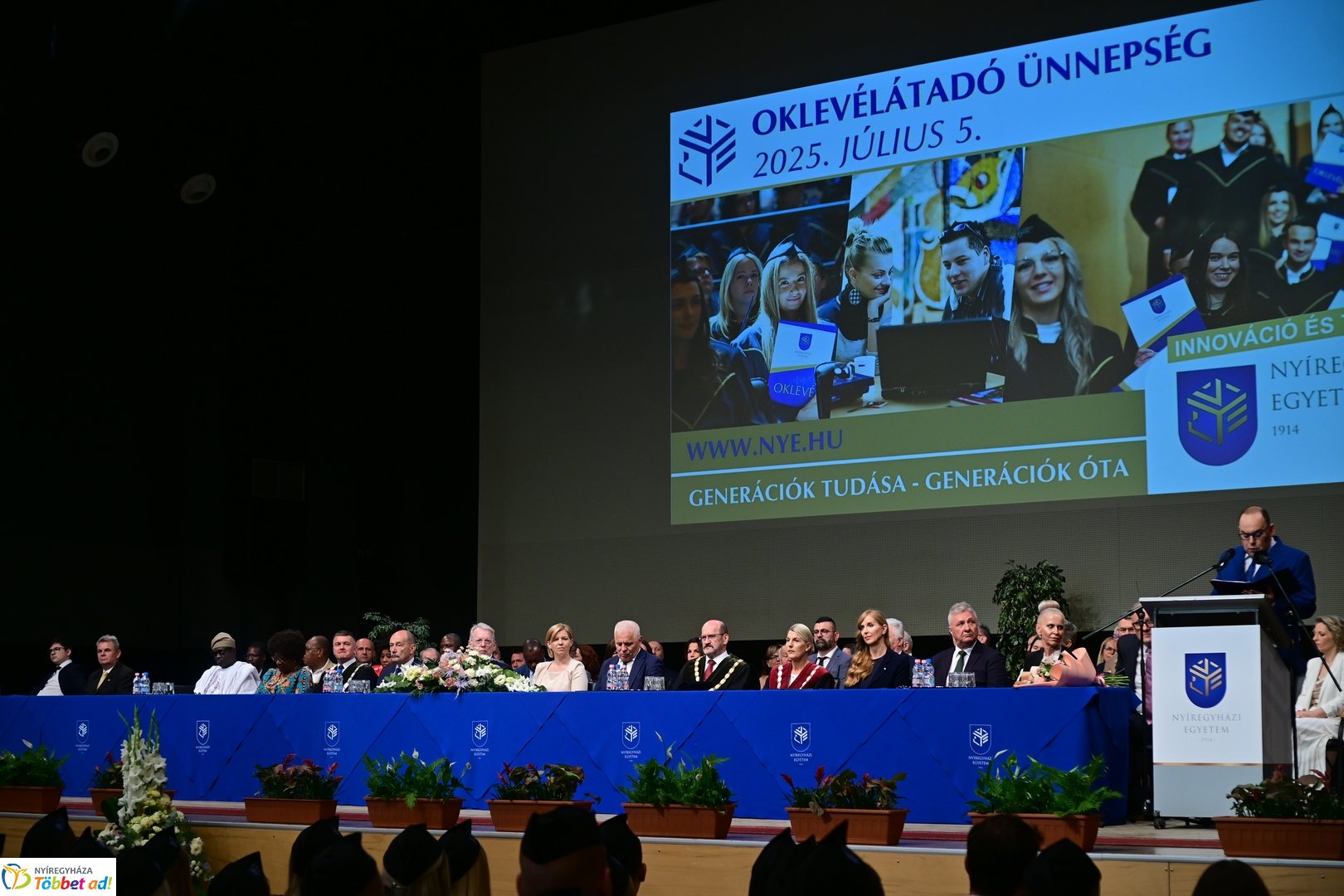 Oklevélátadó Ünnepi Szenátusi Ülés az egyetemen 2025 júliusában